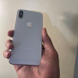 UNLOCKED IPHONE X 64GB / LIMITED STOCK 
