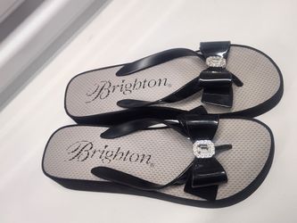 Brighton Flip Flop Sandals Size 10