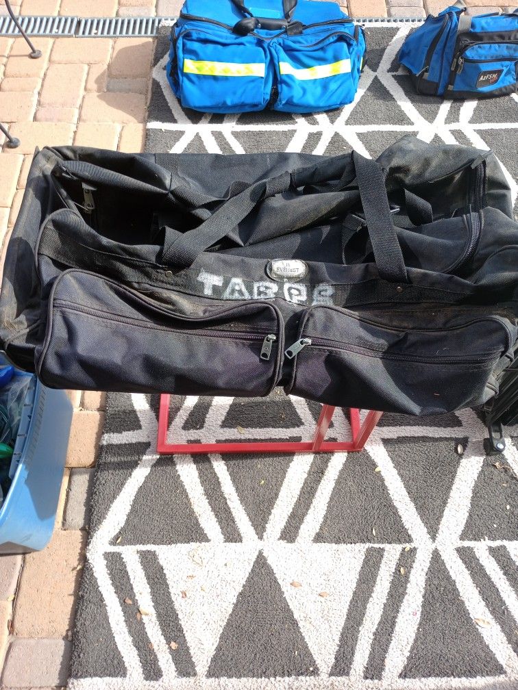 Large Duffel Bag On Wheels