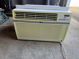 LG 10,000 BTU Smart Wi-Fi Window Air Conditioner