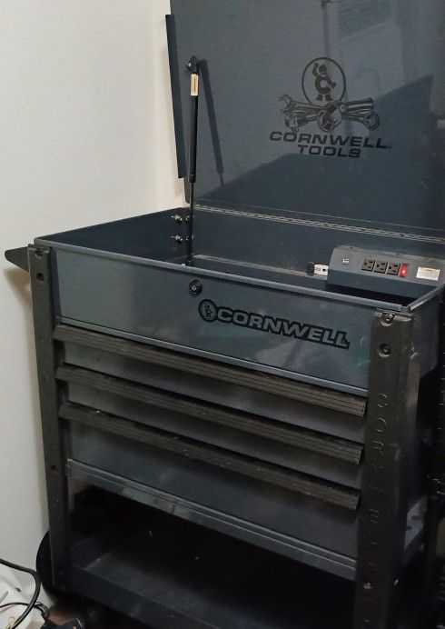 Cornwell Tool Cart