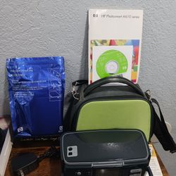 HP Photosmart A617 Digital Photo Inkjet Printer LOT w Green Hp Case+ Photo Paper