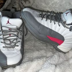 Jordan 12 Retro Pink&grey 