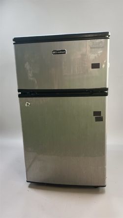 Emerson 500CR mini fridge