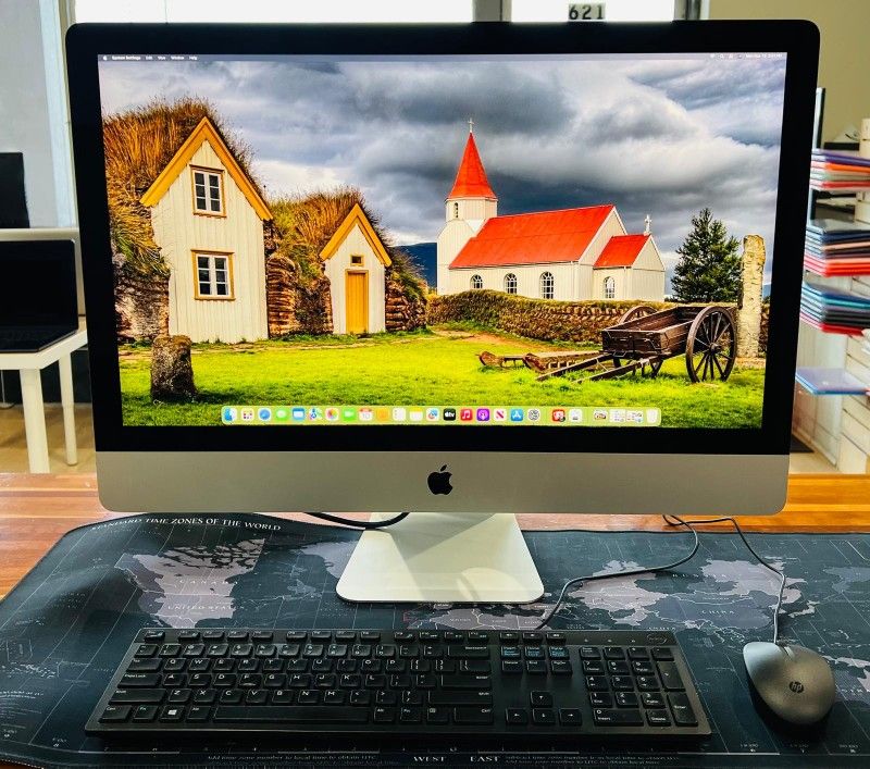 Apple iMac 27” 2020 5K Retina 3.8Ghz 8CORE i7 64GB RAM 500GB Radeon Pro 5700XT 16GB VRAM Graphics