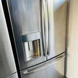 Ge stainless steel french door refrigerator 