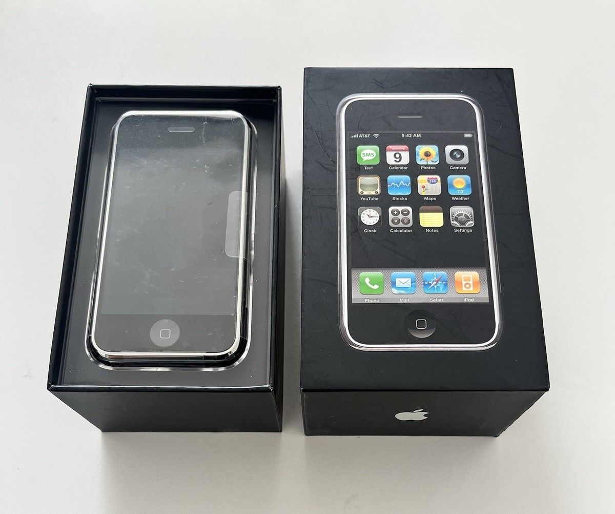 1 ST Gen iPhone