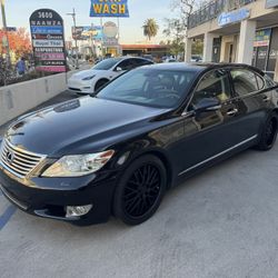 2011 Lexus LS 460L