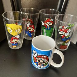 Mario Bros Glasses Set