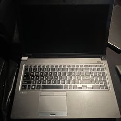 Toshiba 15.4”i5-8-500Gb-wifi-camera $75