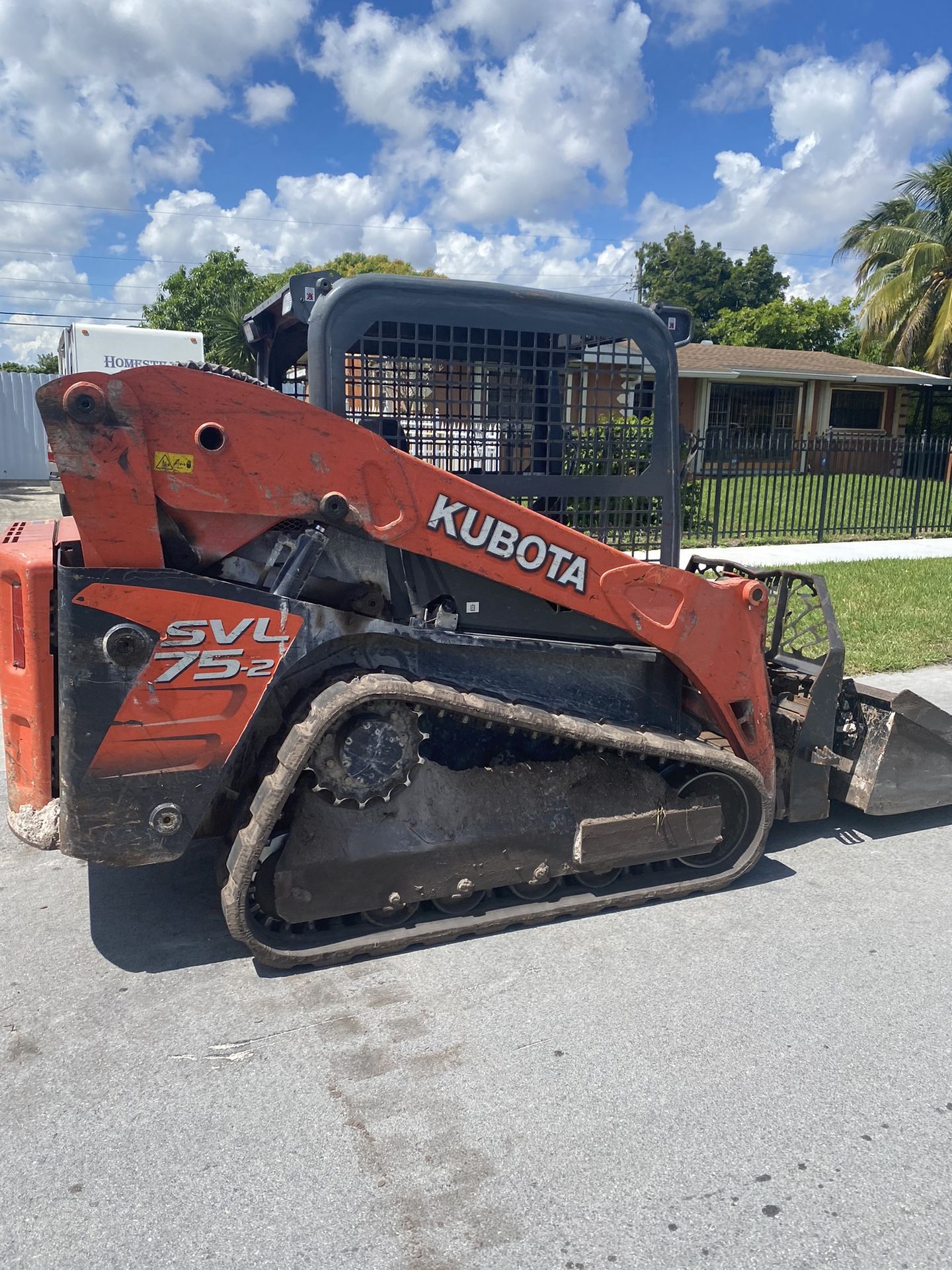 Bobcat Excavadora Volteó