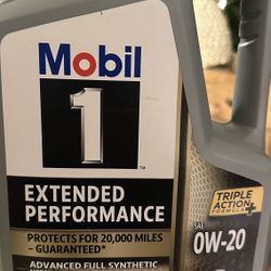 Mobil 1 Advanced Full Synthetic 0W-20 Motor Oil 
