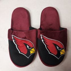 Arizona Cardinals Slippers Large 11-12 Size