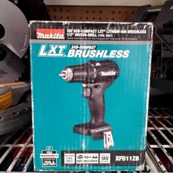 
Makita
18V LXT® Lithium-Ion Sub-Compact Brushless Cordless 1/2" Hammer Driver-Drill, Tool Only