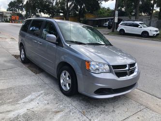 2013 dodge gran caravan