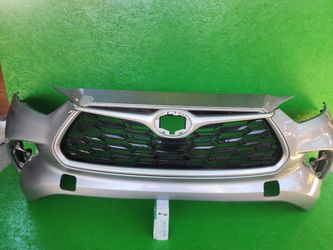 20-23 TOYOTA  HIGHLANDER FRONT BUMPER  OEM