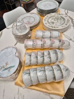 Fine China Dinner Plates,  Cups,  Saucers