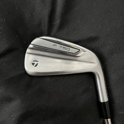 Taylormade P790 4iron only!! 