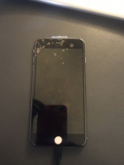iPhone 6 Plus factory Unlocked for any carrier screen went out
