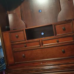 Casa Verona Armoire 