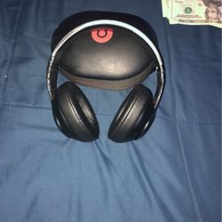 Beats studio 3s