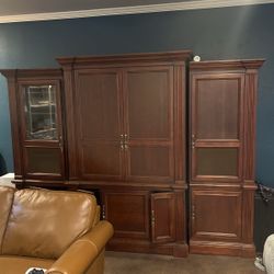 Three Piece Tv Stand Set 