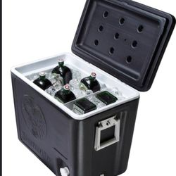 Jagermister 6 Bottle Cooler . Pours Ice Cold Shots