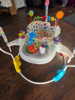 Baby jumper/bouncer