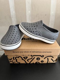 Size 7 Toddler Native Shoes