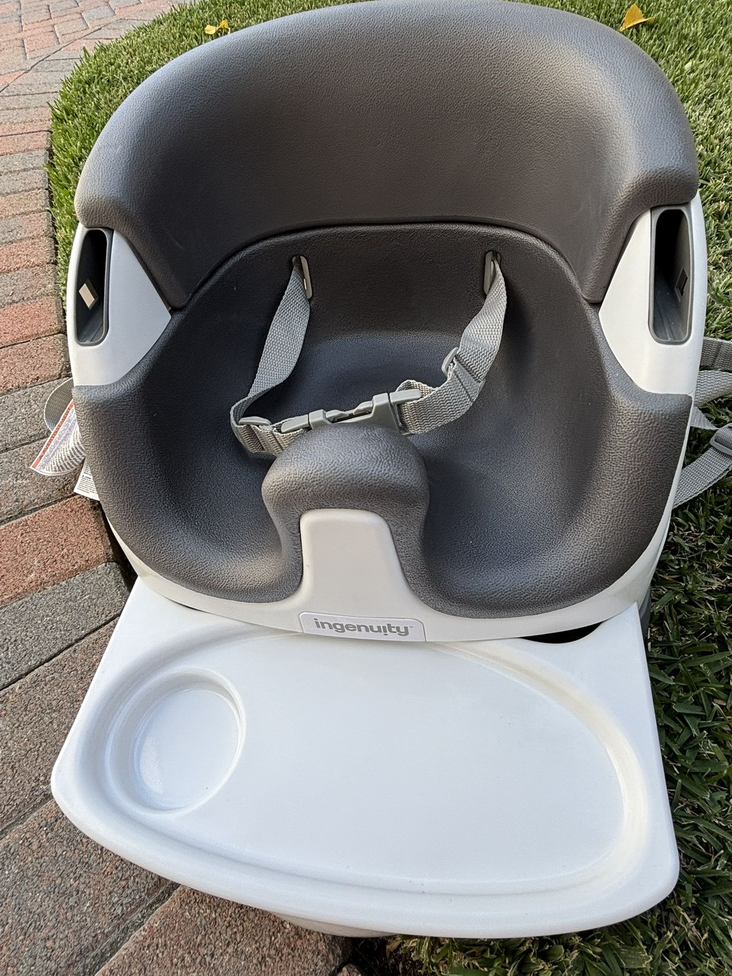 Ingenuity dining booster seat
