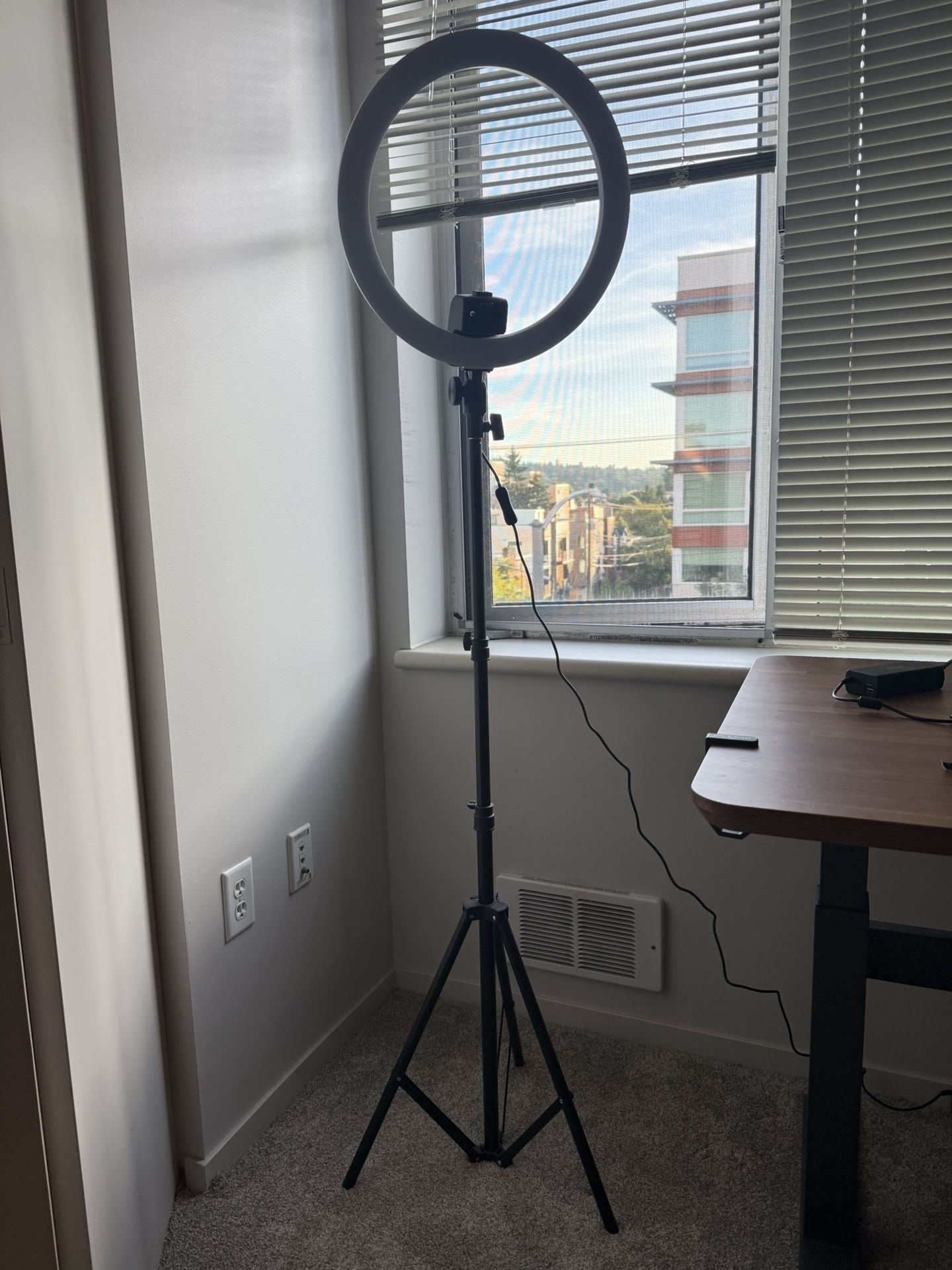 Ring Light And Tripod