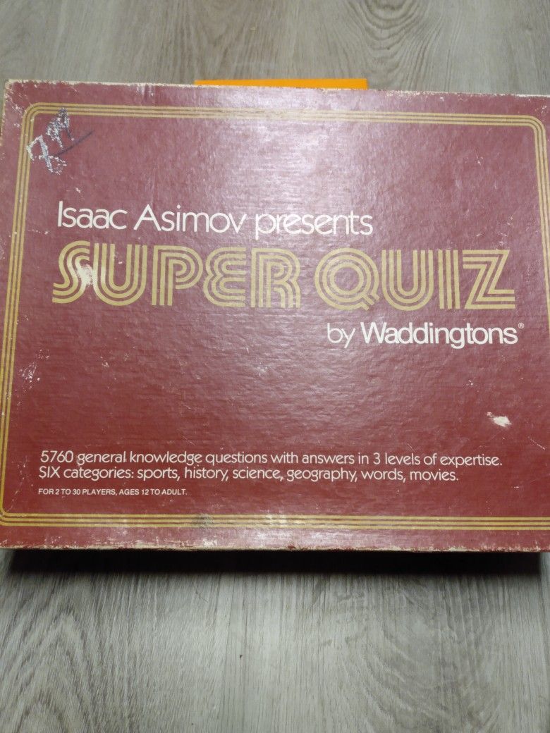 Vintage 1982 Super Quiz Board Game
