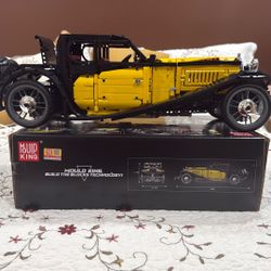 Model Year 1931 Antique Sedan(vintage)