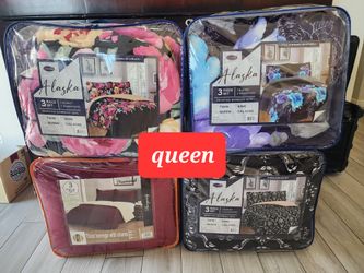 New Super Cozy Queen Sherpa Plush Blankets