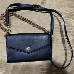 Michael Kors black crossbody purse