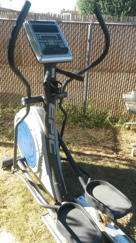 Epic El 2980 elliptical machine with iFit programs