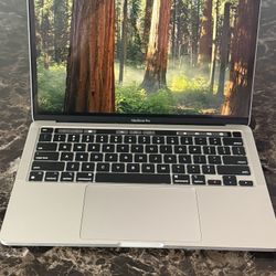 MacBook Pro 13 Inch