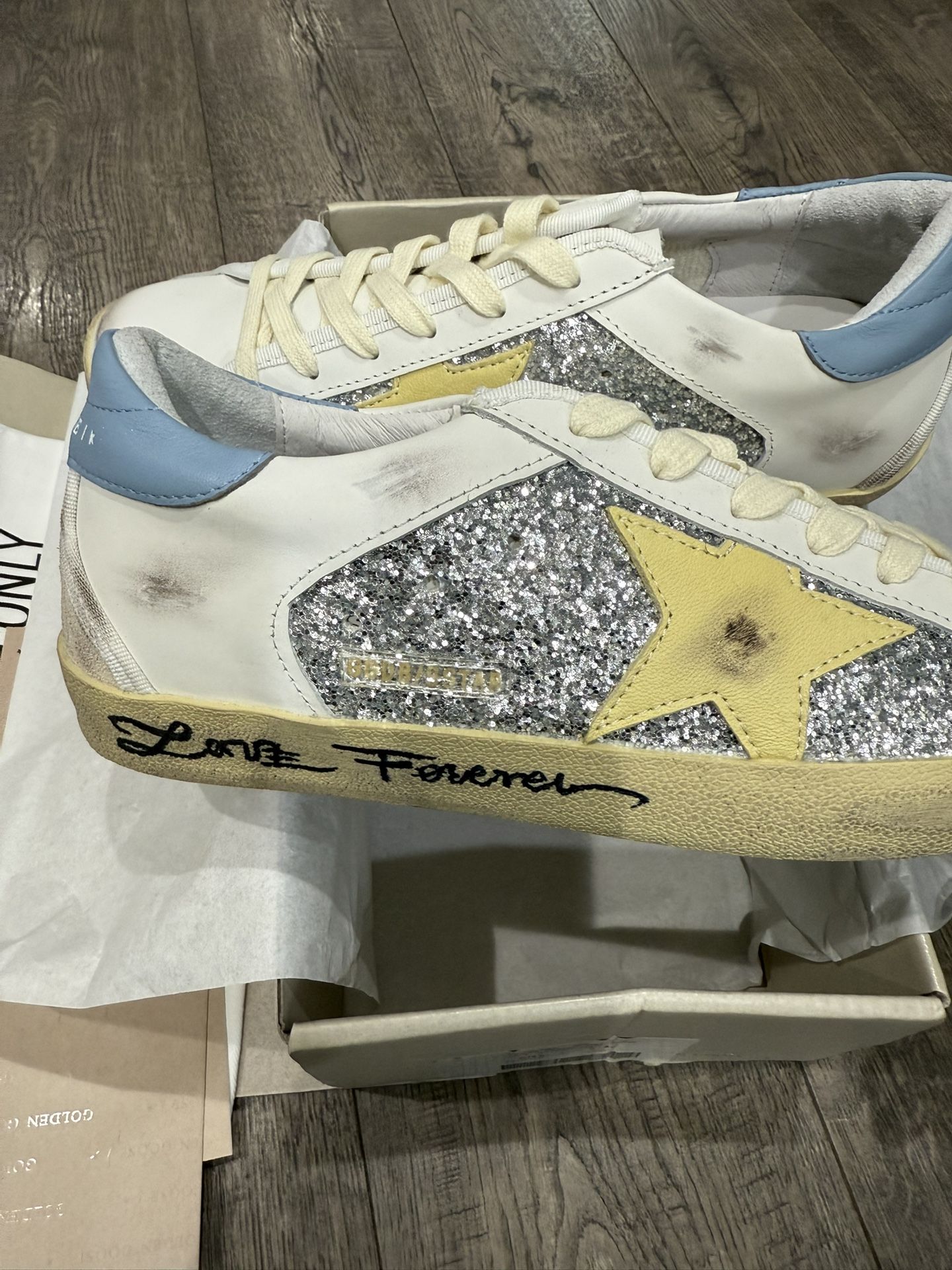 Golden Goose Unisex Size 11 Women 9.5 Men