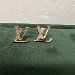 14k yellow gold earrings and 14kwhite gold earrings with diamonds vs1 g color all natural 