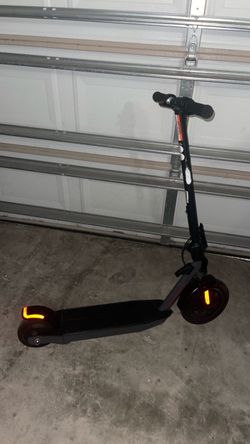 Razor scooter
