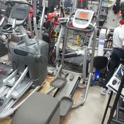 Used Precor EFX 5.21 Elliptical