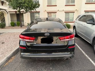 Kia 2019 Optima fe