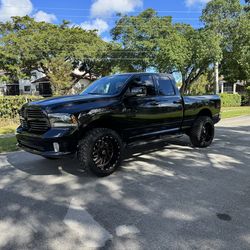 2017 Ram 1500 Crew Cab