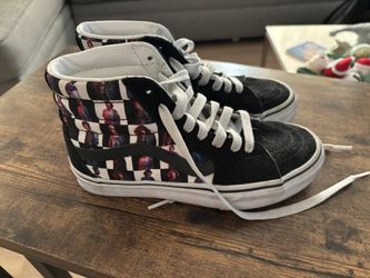 Stranger Things Vans