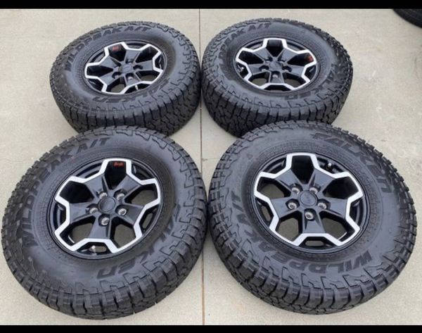 2020 Jeep Gladiator Factory Black 17 Wheels Tires OEM ...