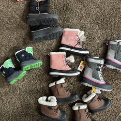 Kids Snow Boots  Check. Description For Sizes  $20 Each 