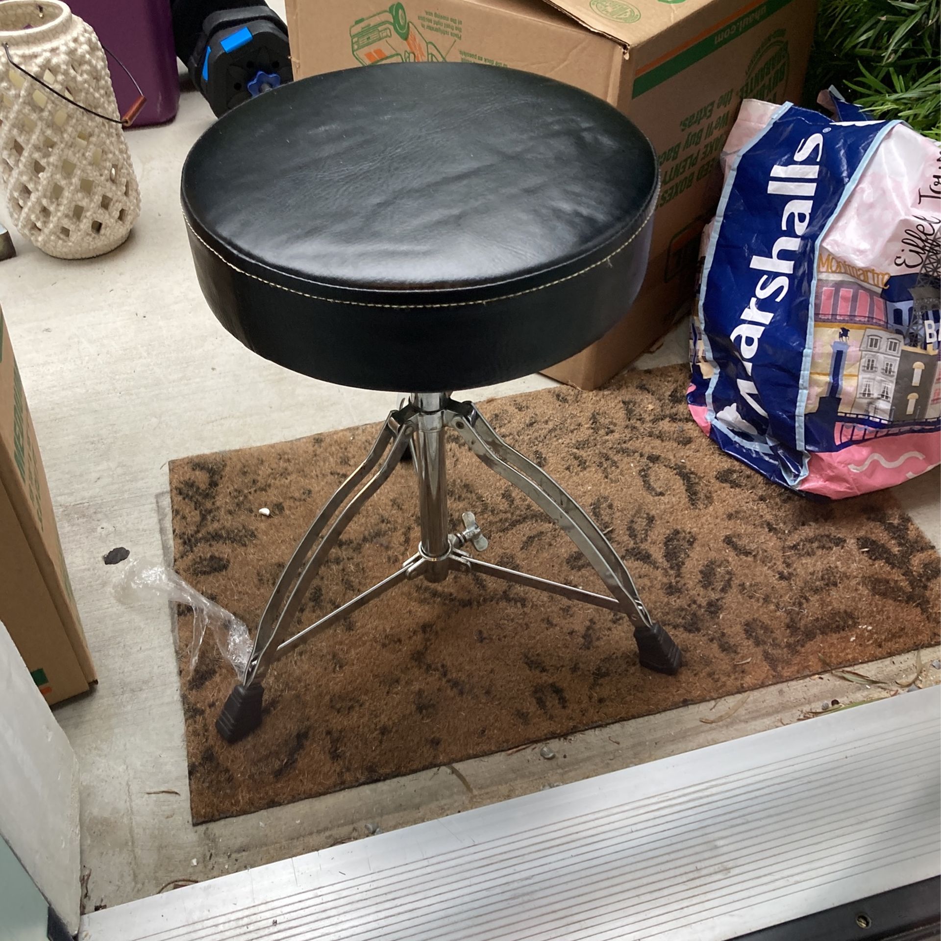 Drums Throne for Sale in San Diego, CA OfferUp