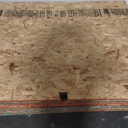 25 Sheets Of 7/16 Inch Plywood 
