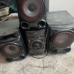 LG bluetooth speakers + sub