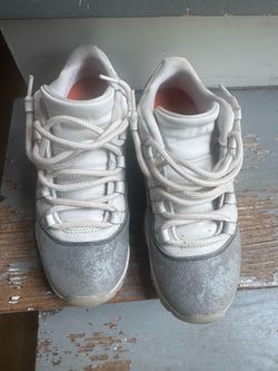 Jordan 11 Low Year of The Snake size 9